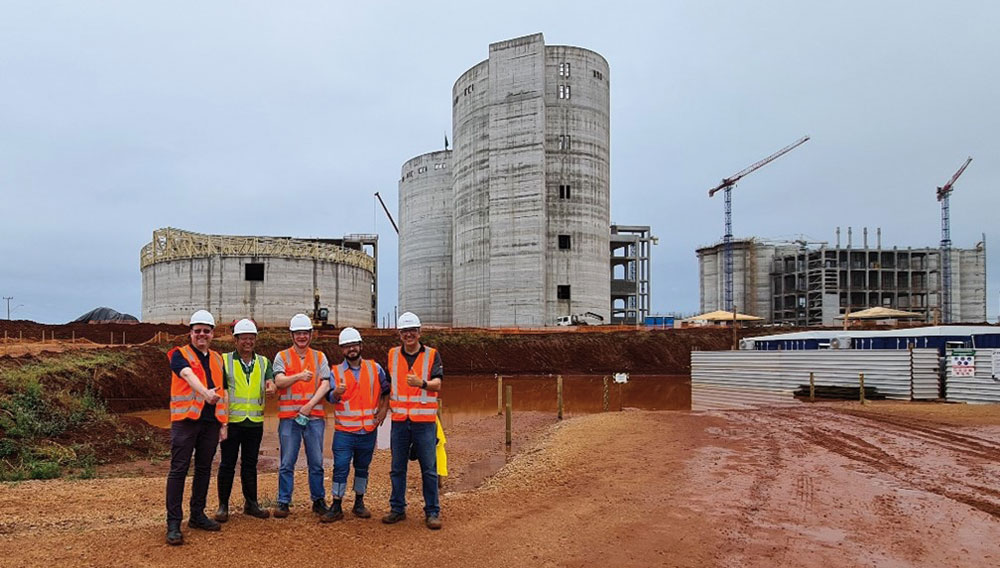 Visitors to the construction site of the new malting facility in Campos Gerais