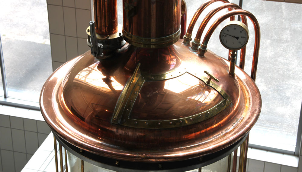 Mash tun made of glass; photo: BRAUWELT