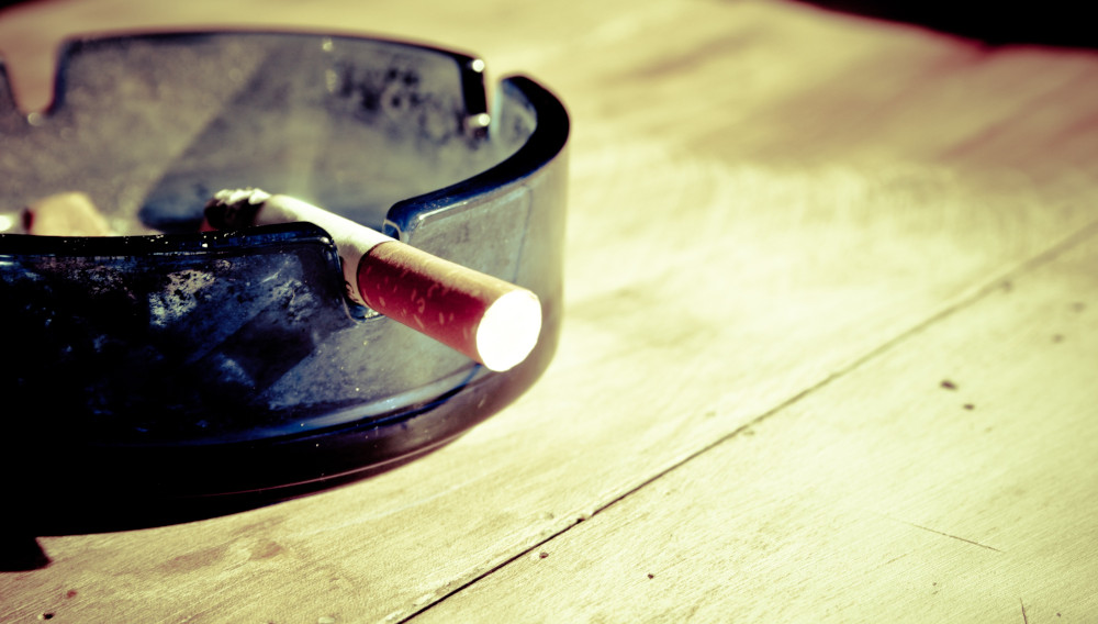 ashtray (Source: markusspiske on pixabay)