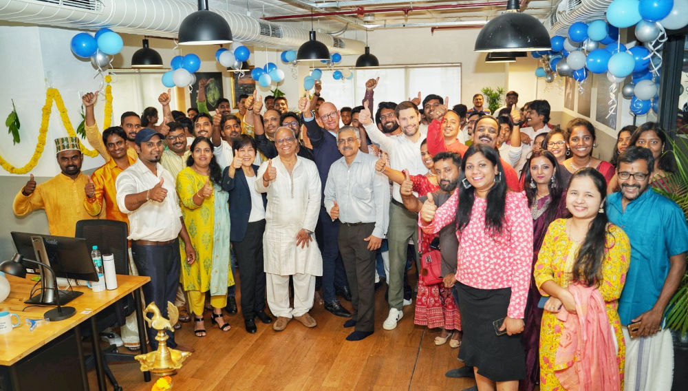 Group photo of the employees of Krones Digital Solutions India (Photo: Krones)