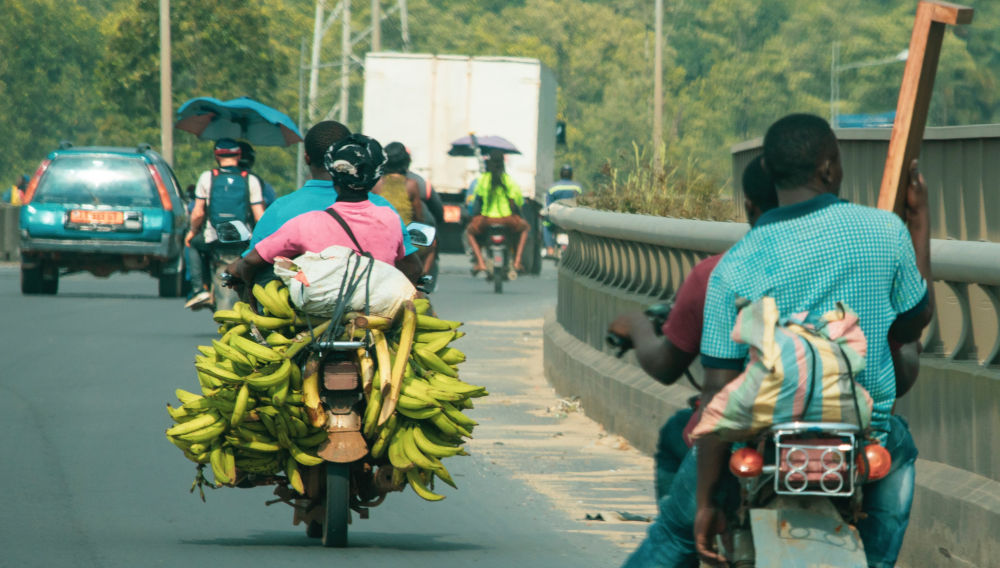 People in Cameroon (Photo: Edouard Tamba on Unsplash)