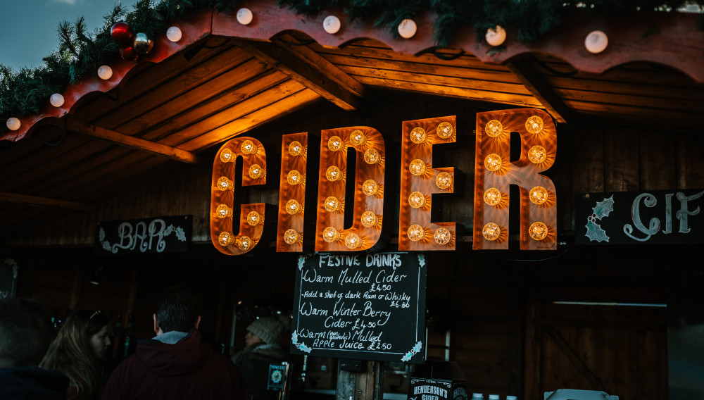 Cider sign (Photo: Andy Holmes on Unsplash)
