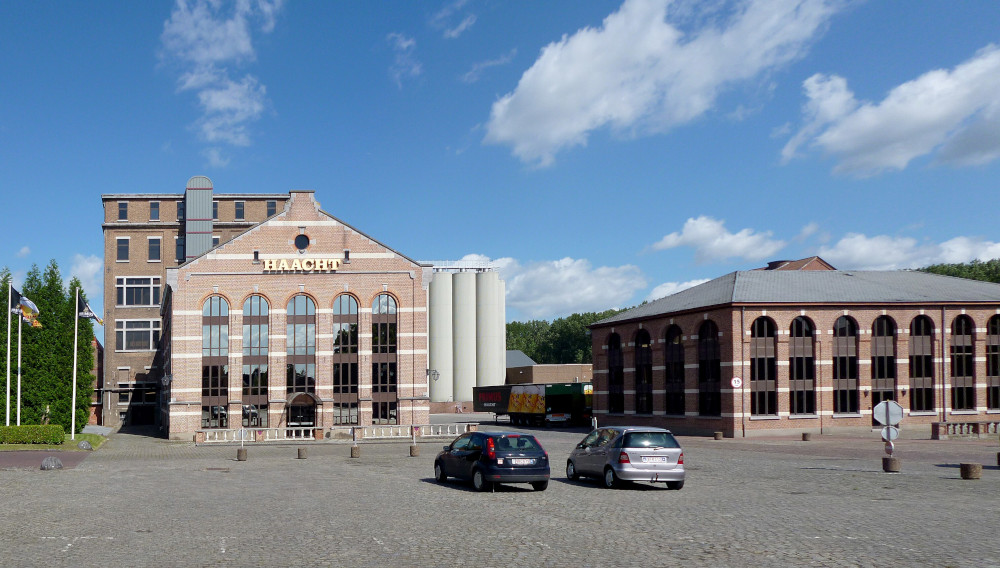 Brouwerij Haacht, Boortmeerbeek, Netherlands (Photo: DirkVE on Wikimedia Commons)