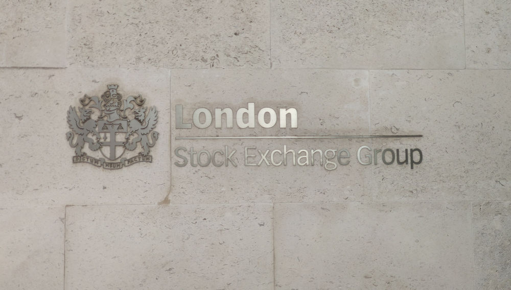 London stock exchange emblem on wall (Photo by David Vincent on Unsplash)