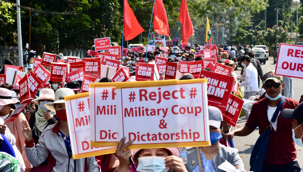 People demonstrating (Photo: Pyae Sone Htun on Unsplash)