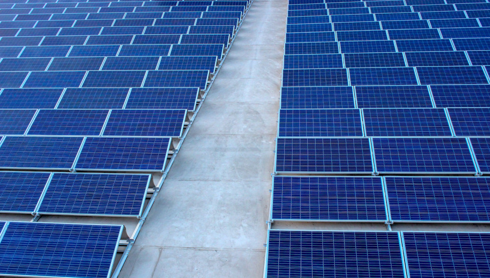 Solar panels (Photo: Angie Warren on Unsplash)