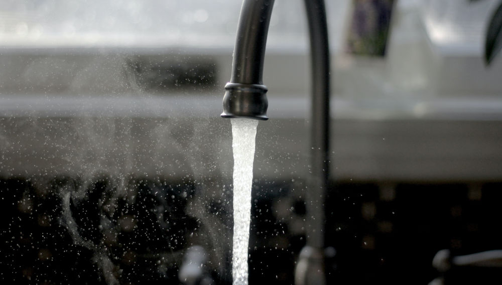 Water tap (Photo: imani on Unsplash)