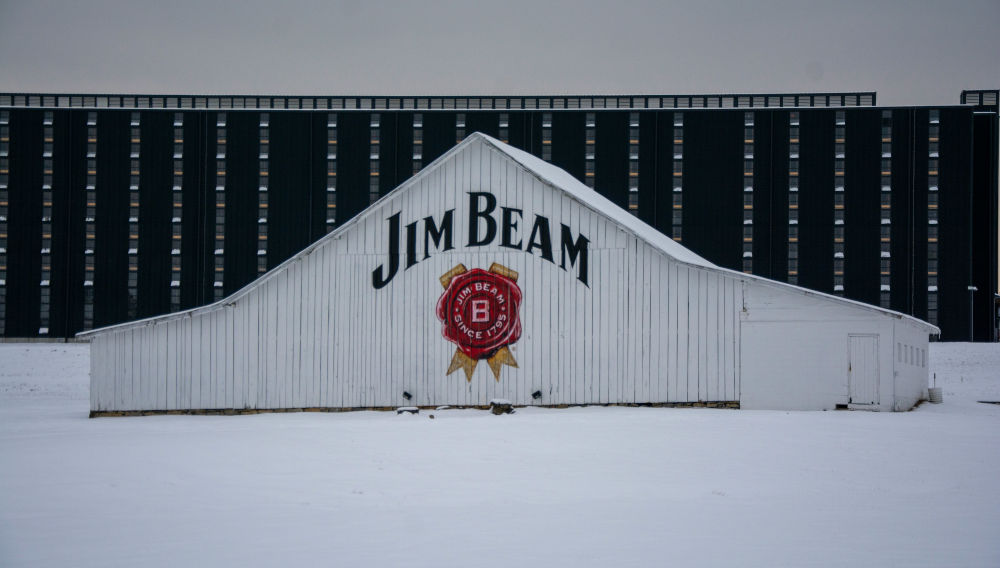 Kentucky bourbon maker Jim Beam pauses distillery for 2026
