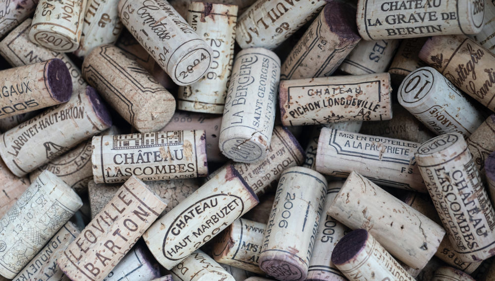 Bottlecorks (Photo: Jean Luc Benazet on Unsplash)