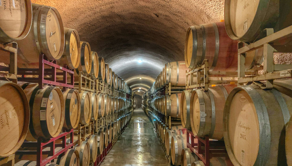 US wineries lose USD 357 million after Canada banned American wine