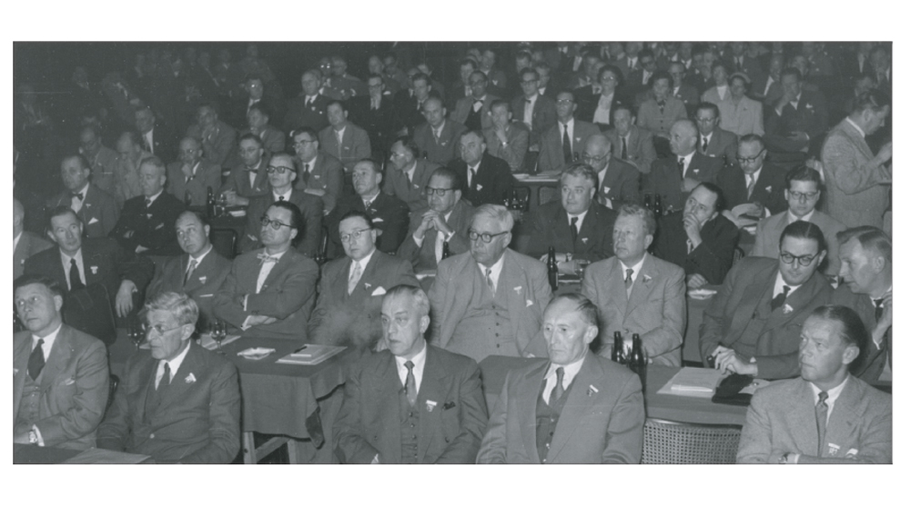 Delegierte auf dem 5. EBC-Kongress in Baden-Baden 1955