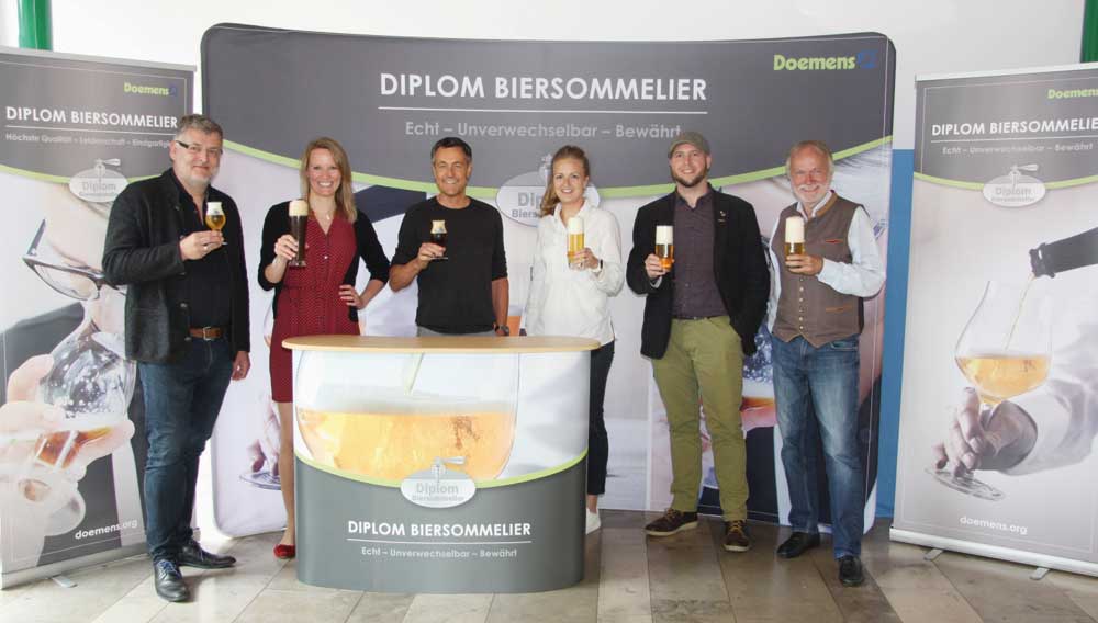 Das Team der Doemens Genussakademie (v.l.): Michael Eder, Marlene Speck, Dr. Michael Zepf, Julia Bär, Fabian „Staudi“ Staudinger und Dr. Wolfgang Stempfl (Fototermin: vor Corona-Beschränkungen)