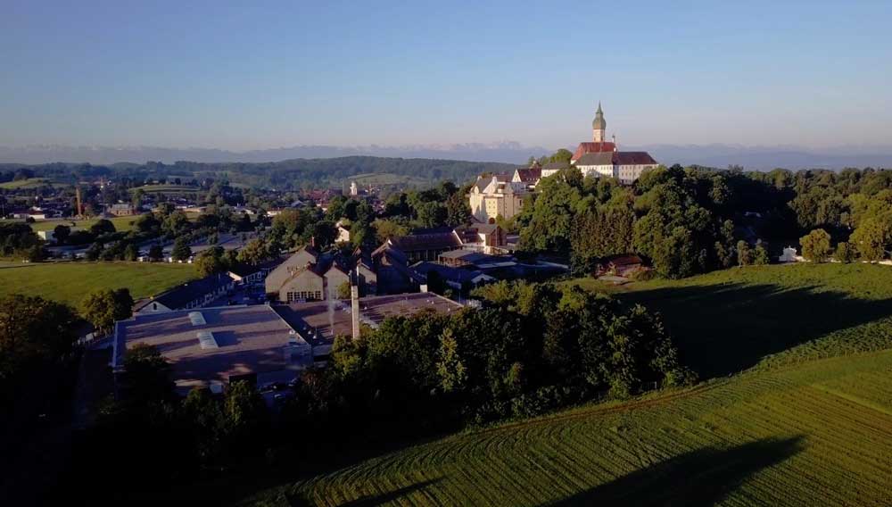Kloster Andechs, gegründet 1455, oberhalb des bayerischen Ammersees (Foto: Thomas Thaler, freedom pictures)