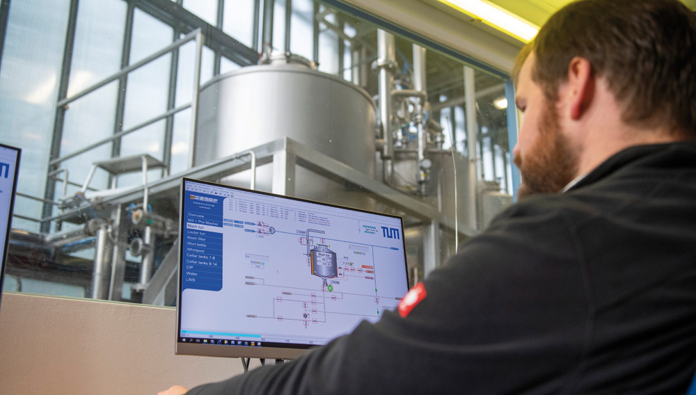 Die Sudhaussteuerungssoftware Braumat von Siemens im Einsatz in einer Brauerei (Foto: Siemens)