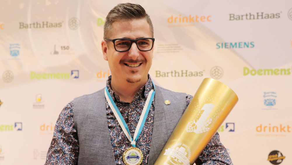 Giuliano Genoni ist Weltmeister der Biersommeliers 2022