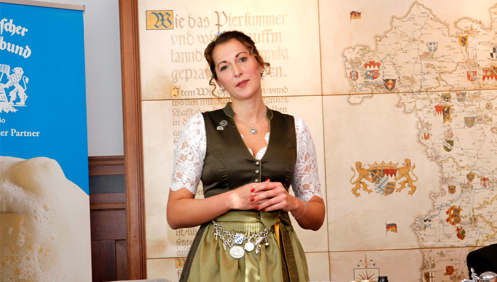 Die Bayerische Bierkönigin Sarah Jäger
