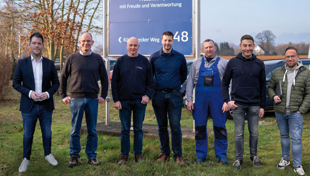 Das Foto zeigt die Mitglieder des Projektteams (Foto: Westerwald-Brauerei/Wellmann Anlagentechnik)