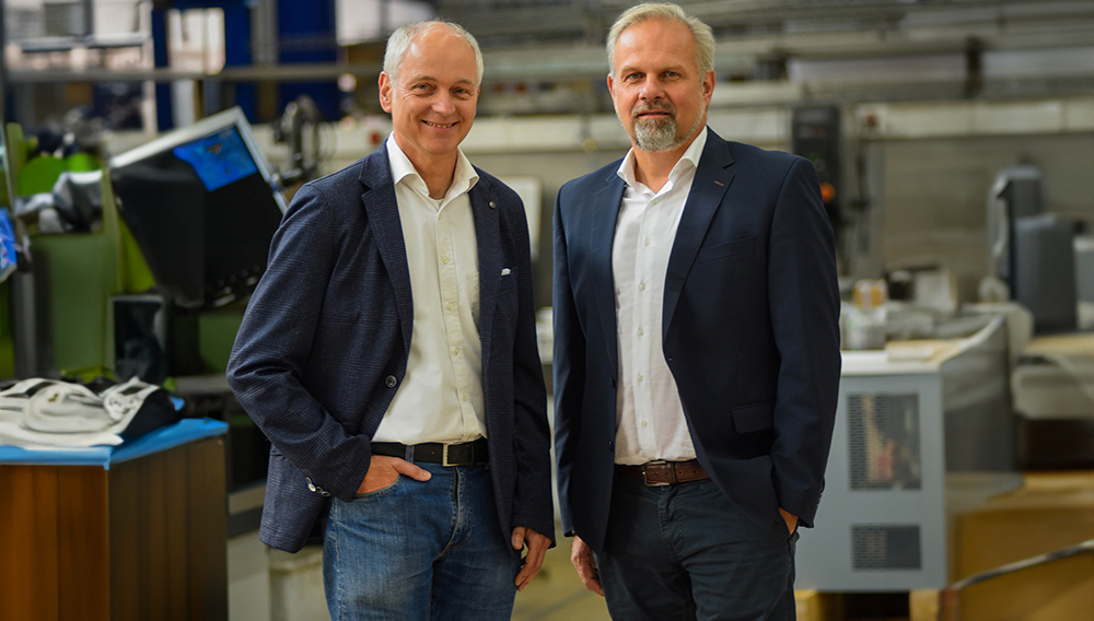 Bilden ab 1. Oktober 2024 gemeinsam die Geschäftsführung bei der Wellmann Anlagentechnik GmbH: Gerhard Wellmann (l.) und Stefan Niehaus (Quelle: Wellmann Anlagentechnik GmbH)