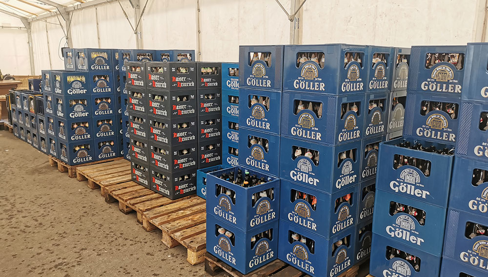 Leergut der Brauerei Göller