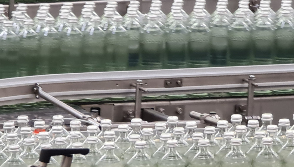 Belastungen von Glasflaschen erkennen