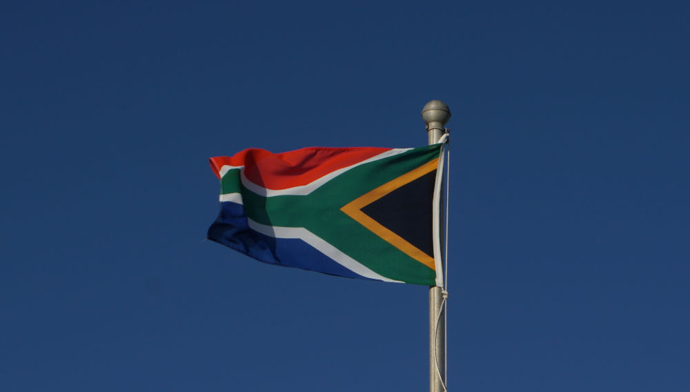 Flag of South Africa (Photo: ludovico-di-giorgi on Unsplash)